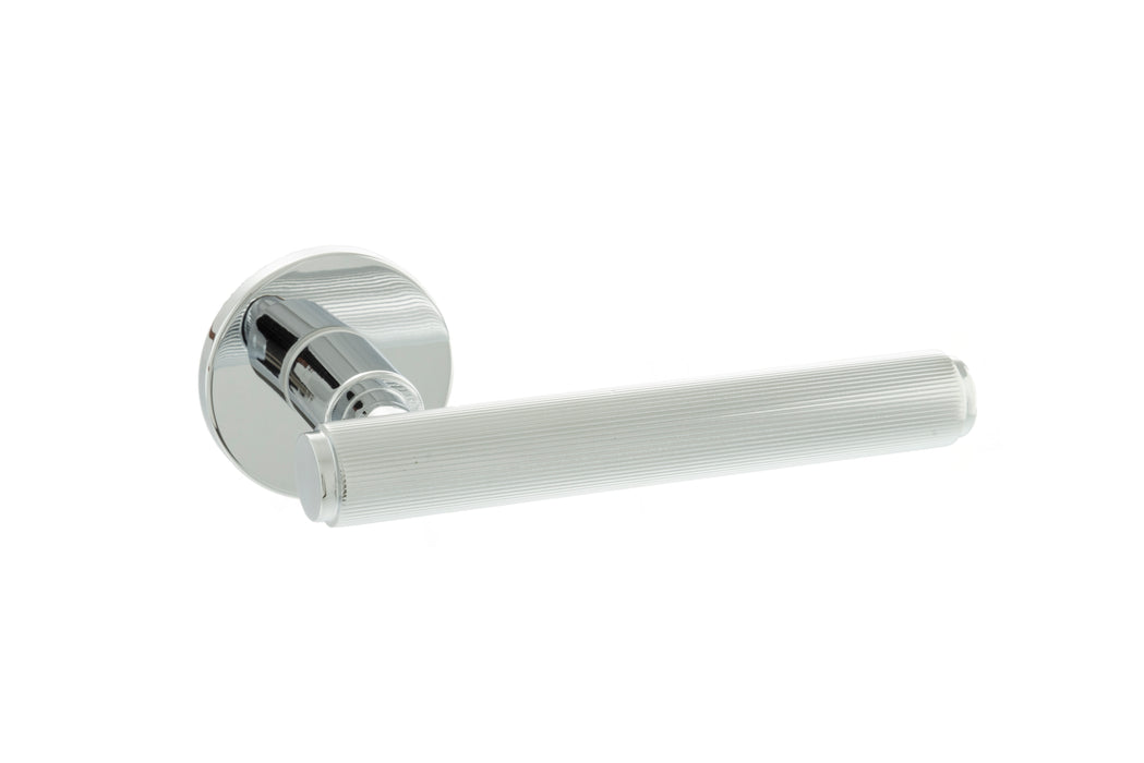 Millhouse Brass Stephenson Knurled Lever Door Handle on 5mm Slimline Round Rose - Polished Chrome