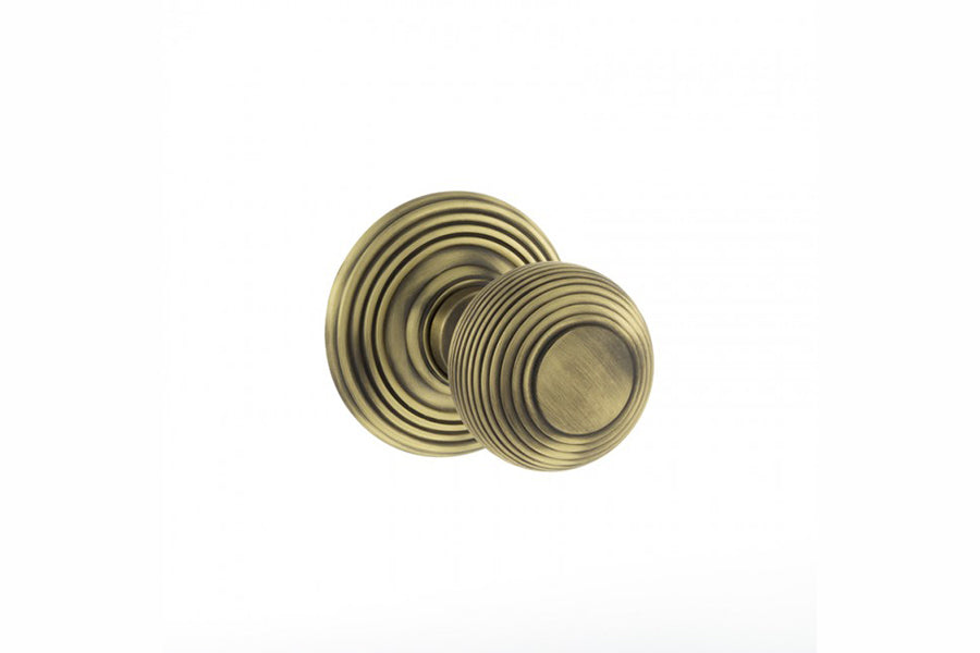 Old English Ripon Solid Brass Reeded Beehive Mortice Door Knob on Concealed Fix Rose - Matt Antique Brass